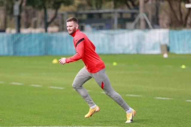 BOB半岛-海港：迈斯托罗维奇左膝十字韧带断裂 需恢复6-8月